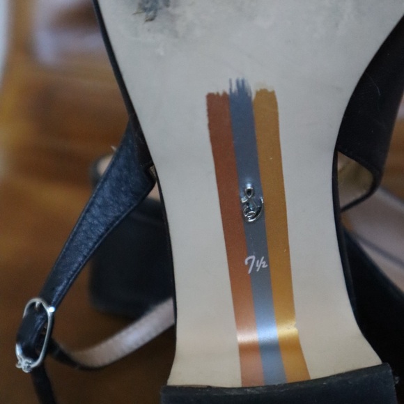 SAM EDELMAN SQUARE TOED HEELS - Picture 3 of 7